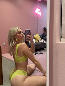 Фото проститутки Катя №3 в городе Усть-Кут