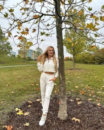 Фото проститутки Оля №3 в городе Усть-Кут