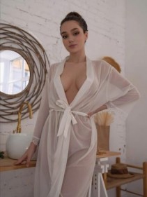 Фото проститутки Вика №4 в городе Усть-Кут